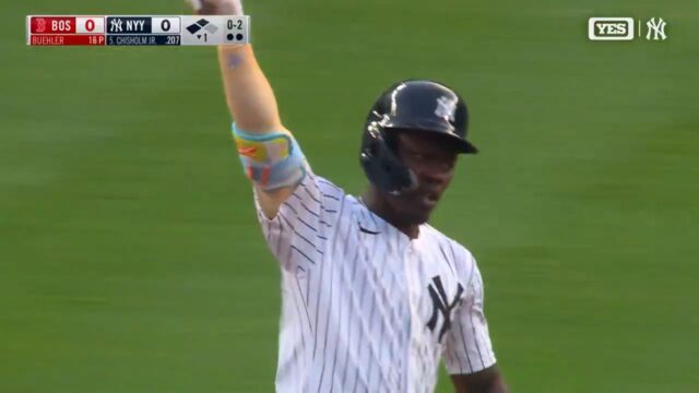 Jazz Chisholm, Anthony Volpe hit first inning home runs to give Yankees lead over Red Sox